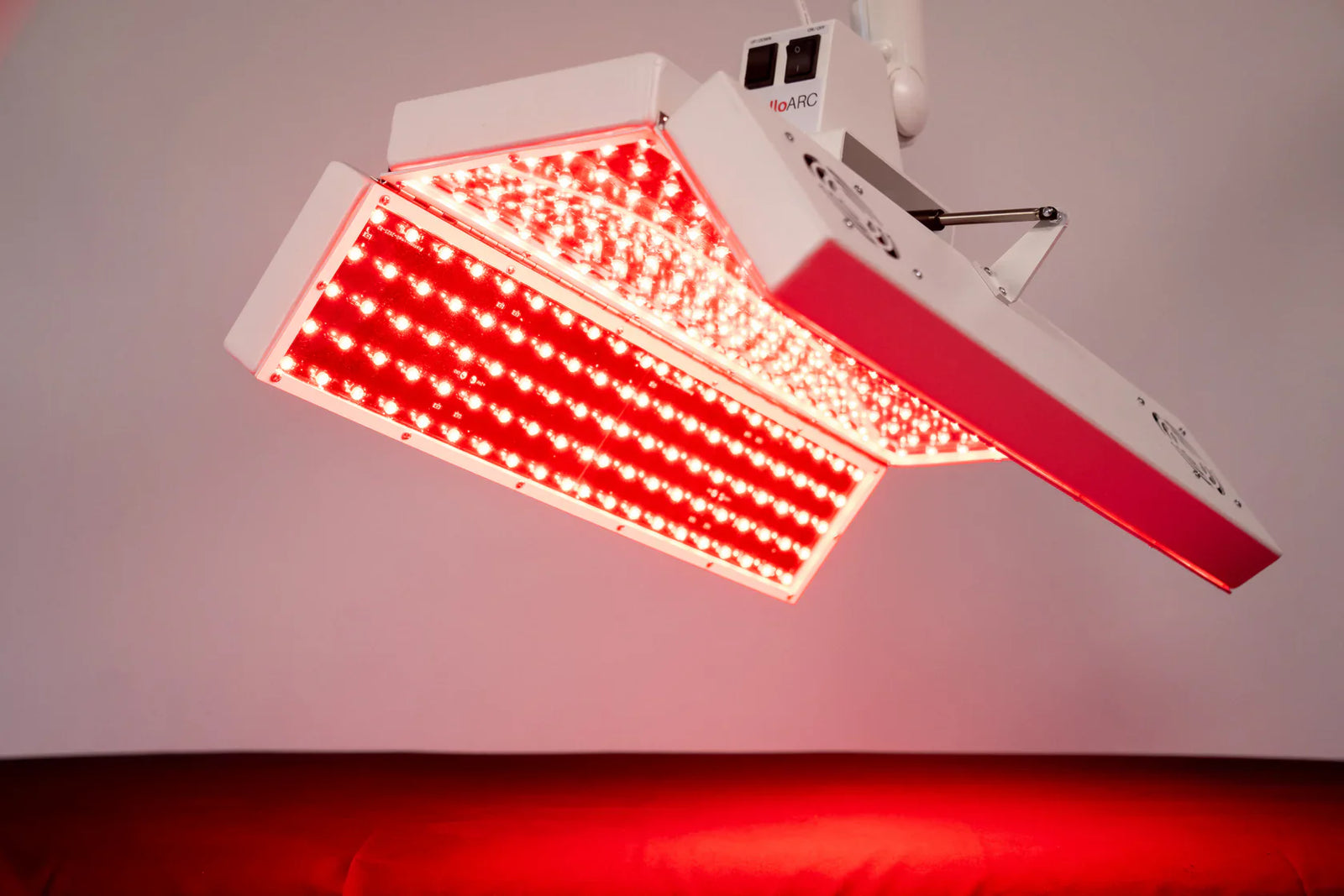 The Ultimate Luxury Wellness Experience: Rejuvenate with Red Light Therapy