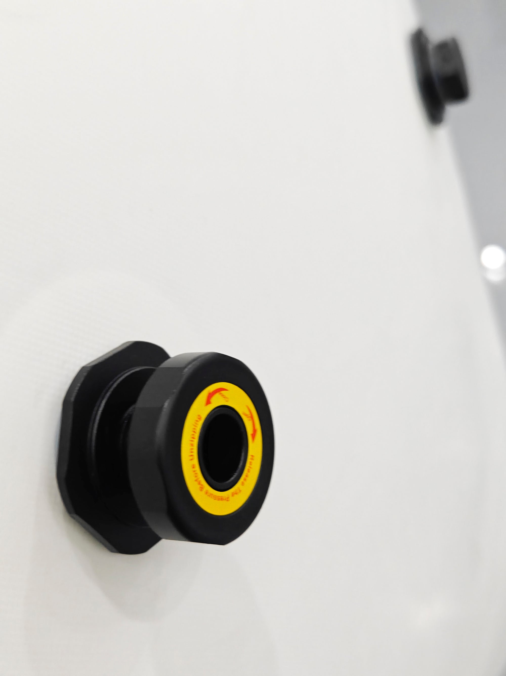 1.3ATA Soft-Shell Hyperbaric Chamber with Wheelchair Access – Lying Design (OLV-RW01)