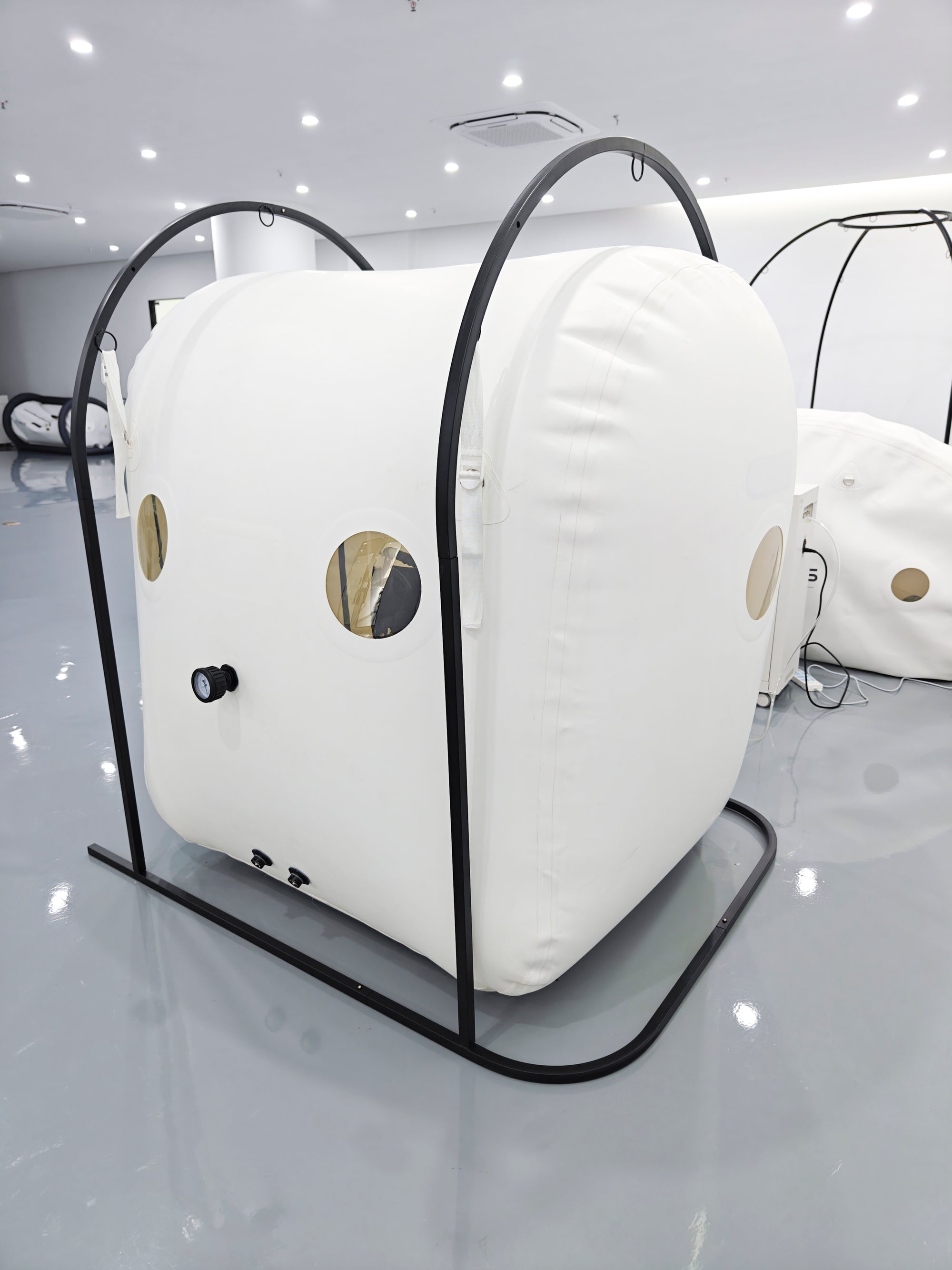 1.3ATA Soft-Shell Hyperbaric Chamber with Wheelchair Access – Lying Design (OLV-RW01)